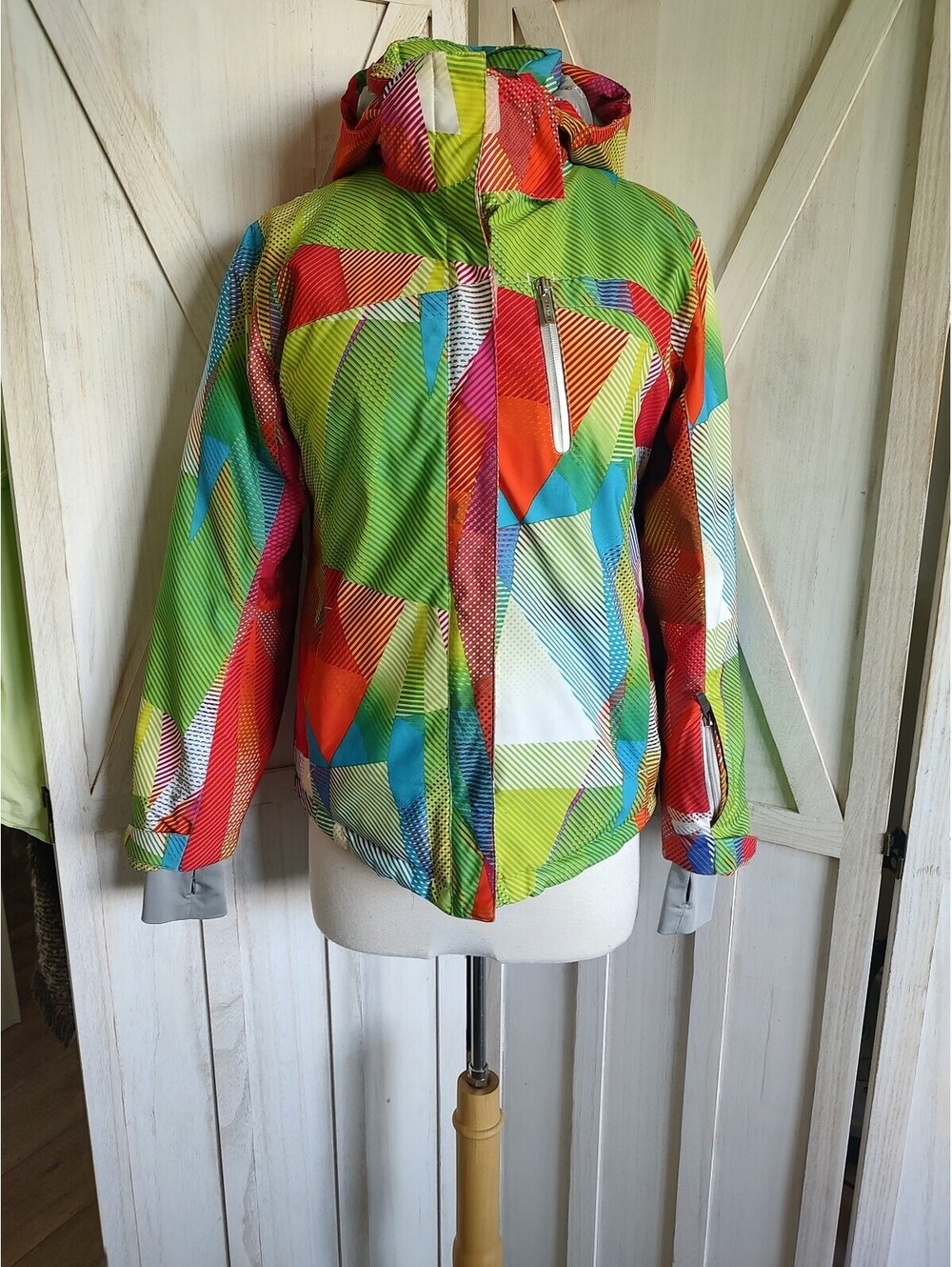 Sunice Girls Junior Size 16 Colorful Geometric Pattern Ski Jacket